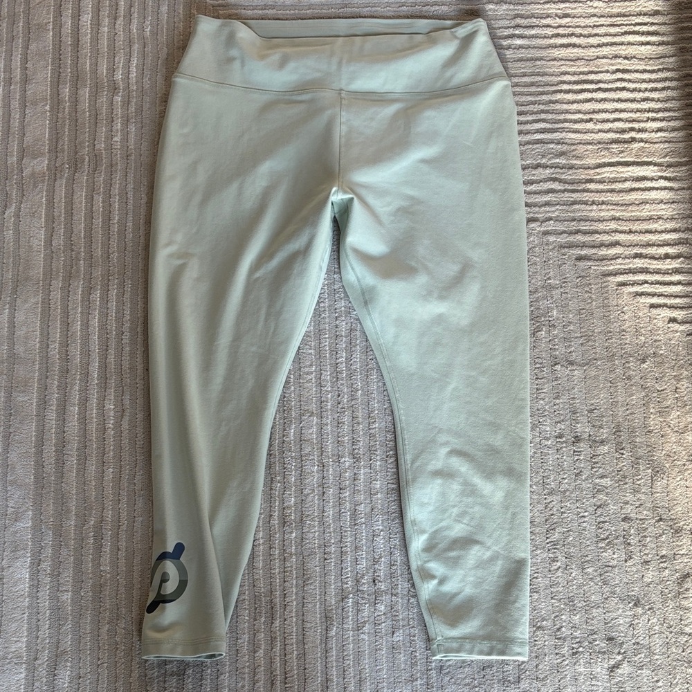 Peloton Mint Capri Leggings